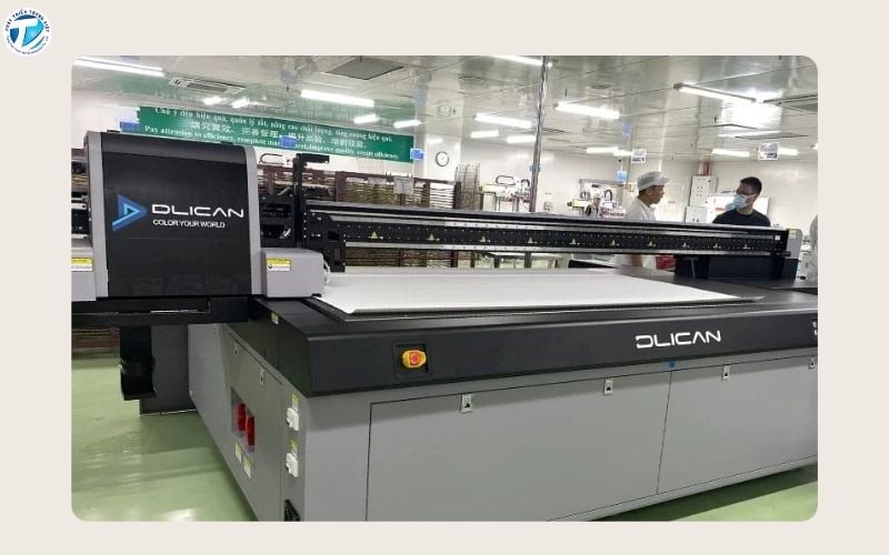 Máy in UV phẳng Dlican đa năng